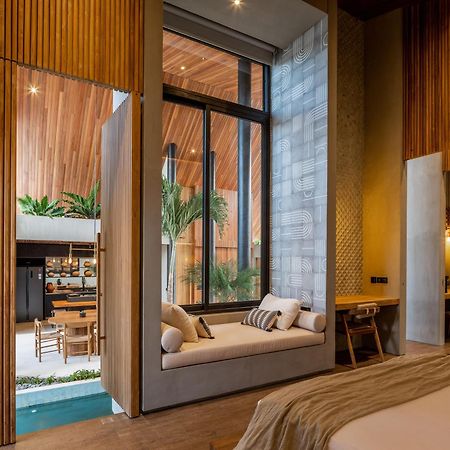 Villa Levante Bali By House Of Winds - Tropical Oasis Near Canggu 캐로보칸 외부 사진