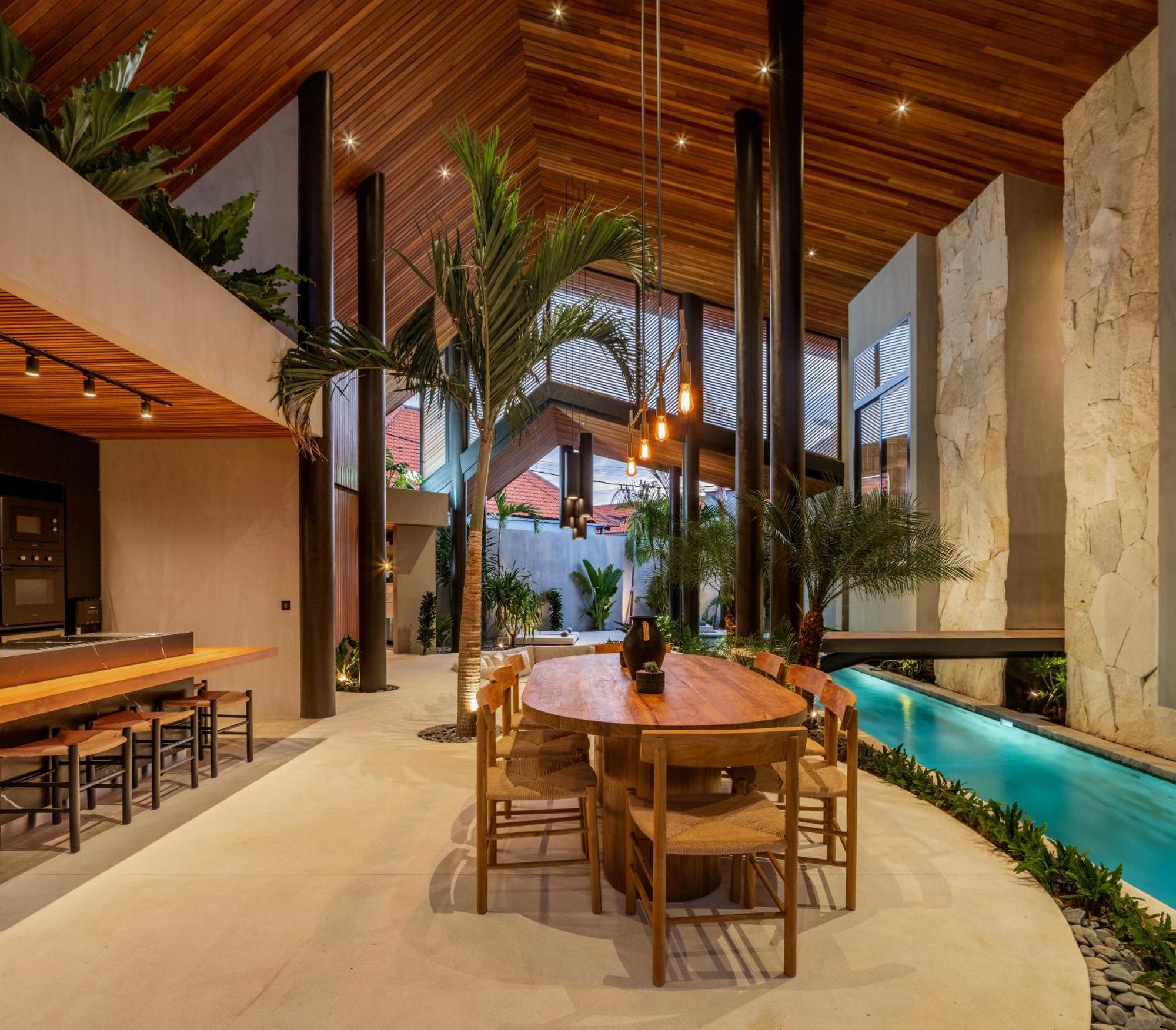 Villa Levante Bali By House Of Winds - Tropical Oasis Near Canggu 캐로보칸 외부 사진
